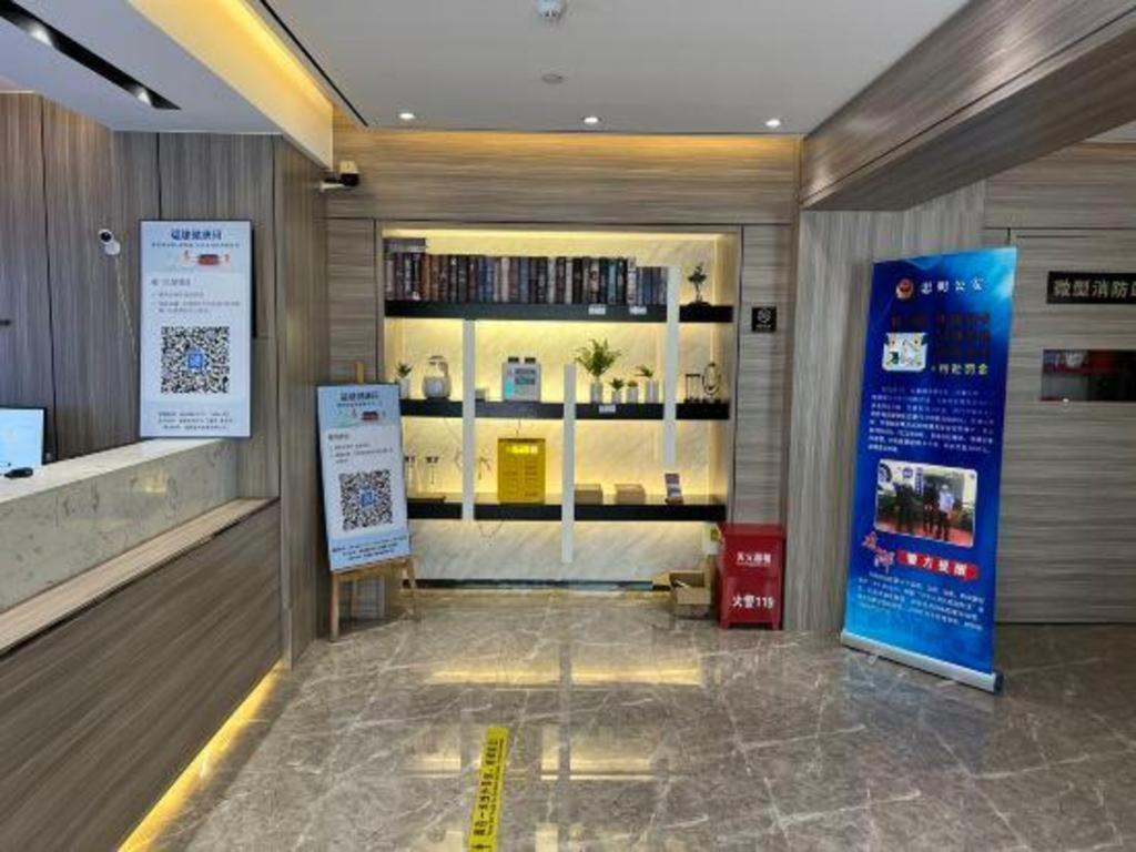Starway Hotel Xiamen Exterior foto