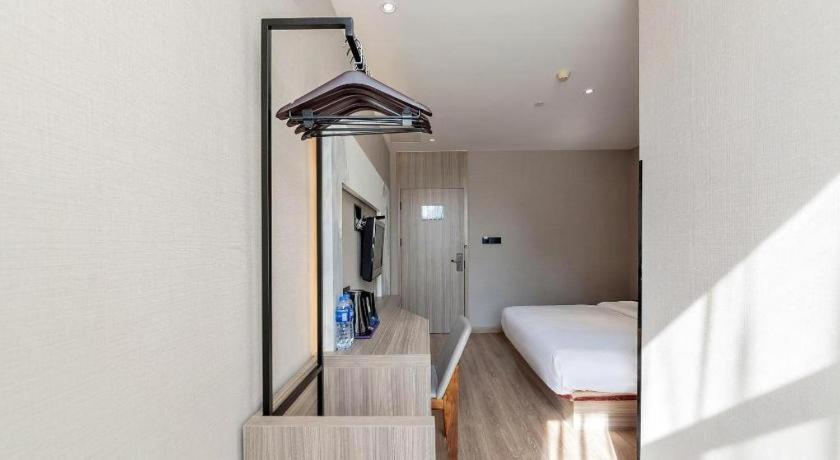 Starway Hotel Xiamen Exterior foto