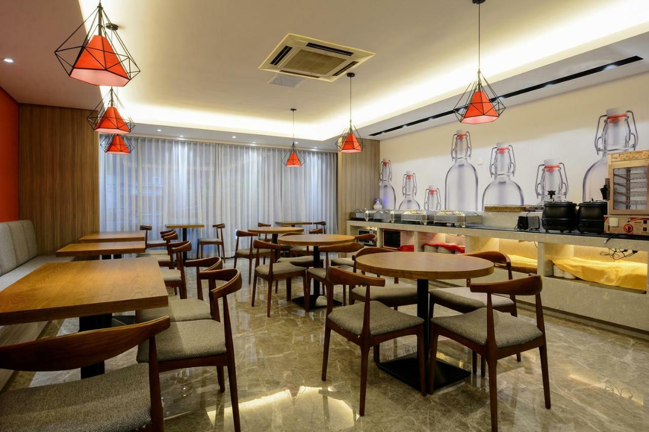 Starway Hotel Xiamen Exterior foto